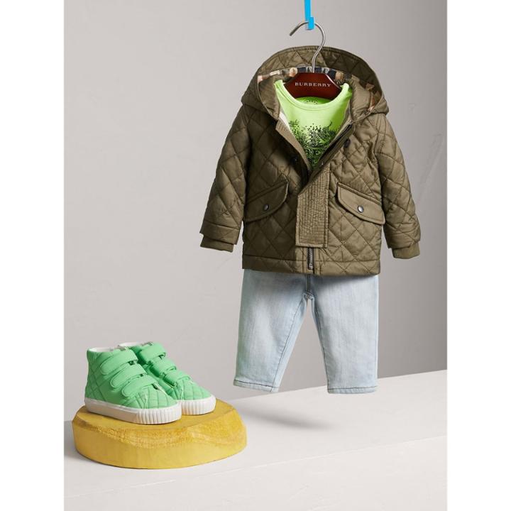 Burberry Burberry Hooded Diamond Quilted Jacket, Size: 9m