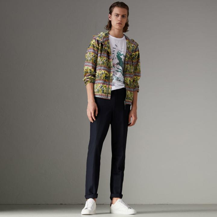 Burberry Burberry Figurative Print Lightweight Technical Hooded Jacket, Size: 38