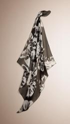 Burberry Prorsum Tie-dye Silk Square -medium