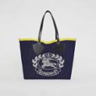 Burberry Burberry The Giant Tote In Archive Crest Cotton, Blue