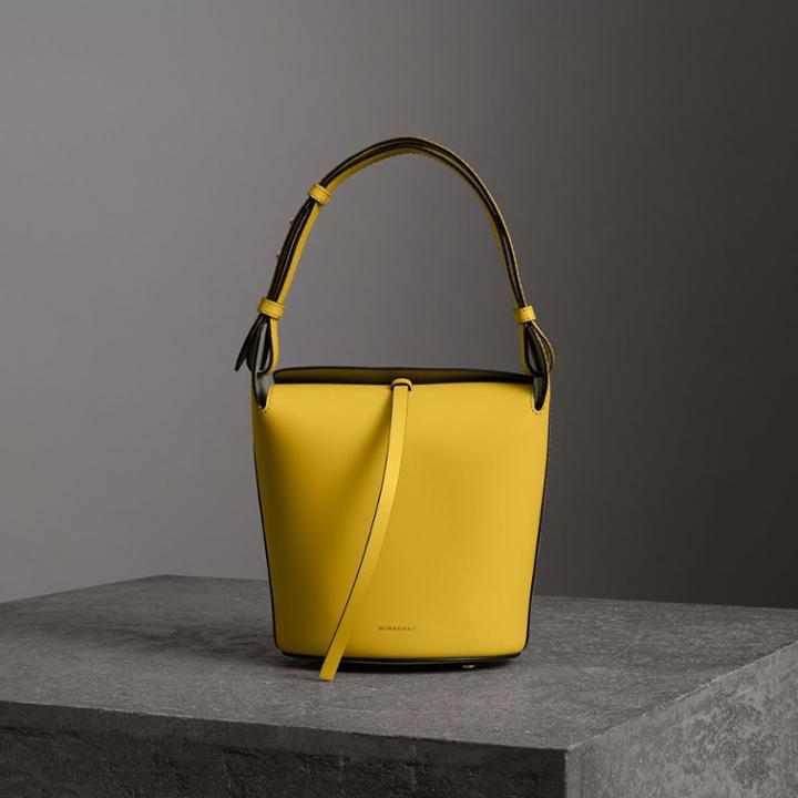 Burberry Burberry The Small Leather Bucket Bag, Yellow