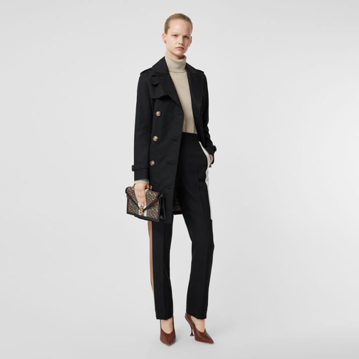 Burberry Burberry The Short Islington Trench Coat, Size: 02, Black