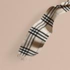 Burberry Burberry The Classic Cashmere Scarf In Check, White