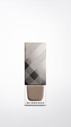Burberry Nail Polish -mink No.105