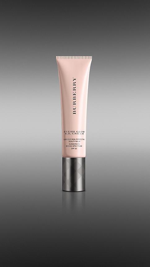 Burberry Fresh Glow B.b Cream -dark No.03
