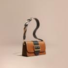 Burberry Burberry The Medium Buckle Bag In Textured Leather, Brown