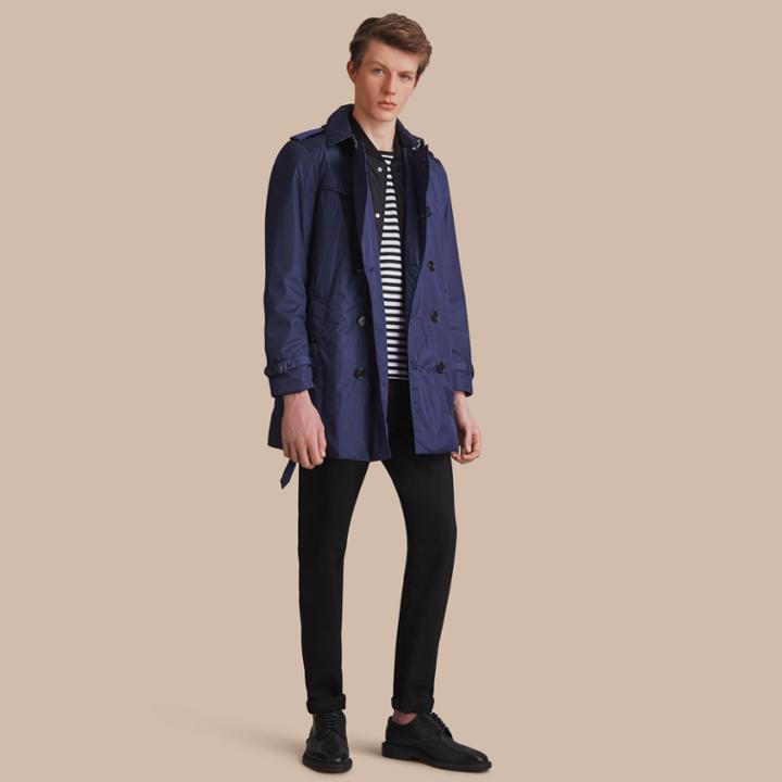 Burberry Burberry Showerproof Technical Trench Coat With Detachable Warmer, Size: 42, Blue
