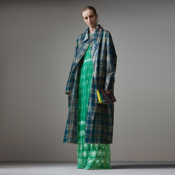Burberry Burberry Tartan Soft-touch Plastic Oversized Car Coat, Size: 02, Orange