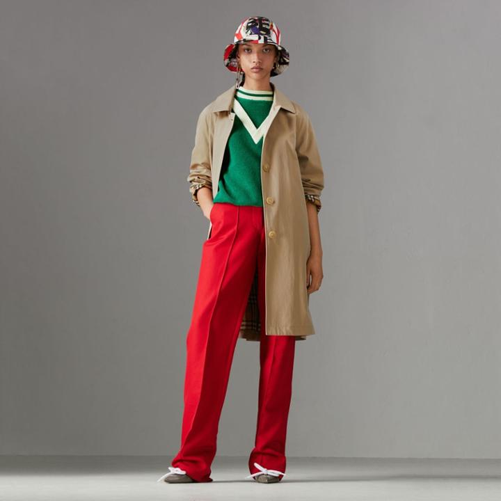 Burberry Burberry The Camden Car Coat, Size: 06