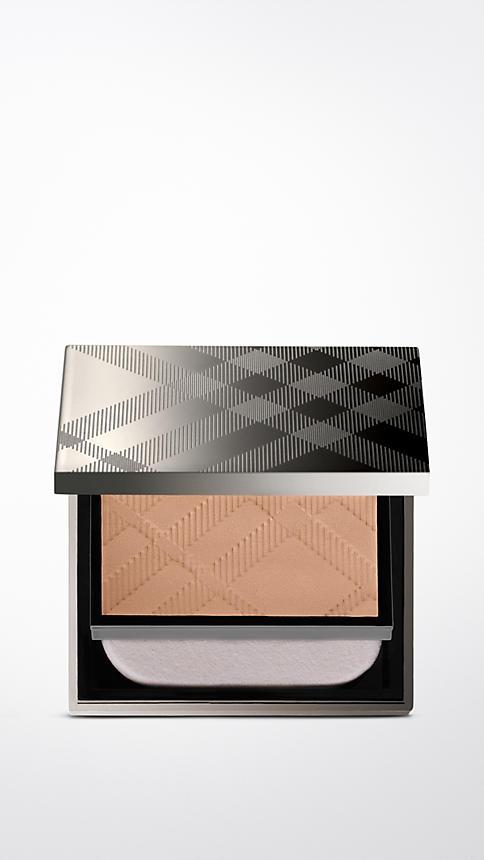 Burberry Sheer Compact Foundation -trench No.08