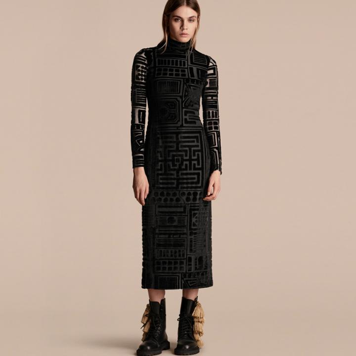 Burberry Burberry Stretch Velvet Devor Bodycon Dress, Size: 46, Black