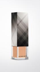 Burberry Fresh Glow Foundation Spf 15 Pa+++ -wam Nude No.34