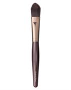 Charlotte Tilbury Foundation Brush - Expertly Hand Crafted