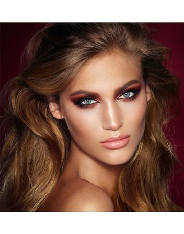 Charlotte Tilbury The Dolce Vita - Iconic Look
