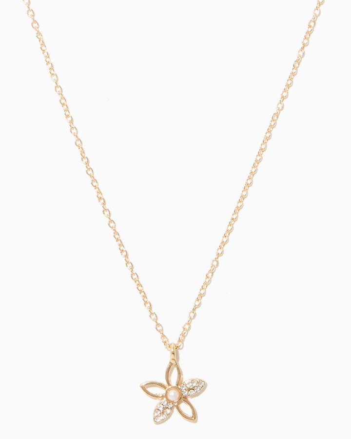 Charming Charlie Daisy Chain Pendant Necklace