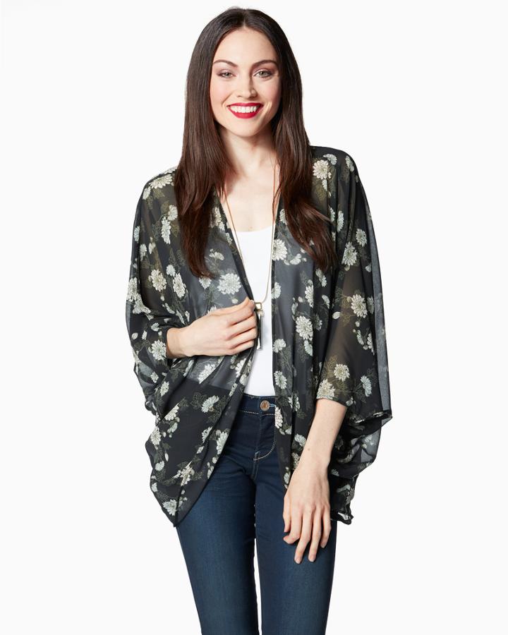 Charming Charlie Sweet Daisy Chiffon Kimono