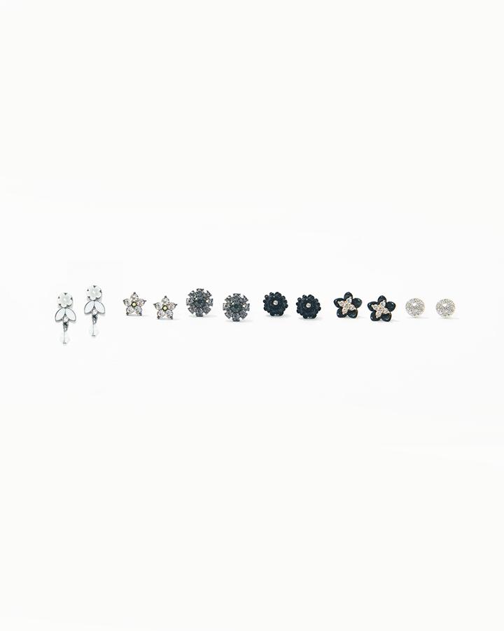 Charming Charlie Forever Floral Stud Earring Set
