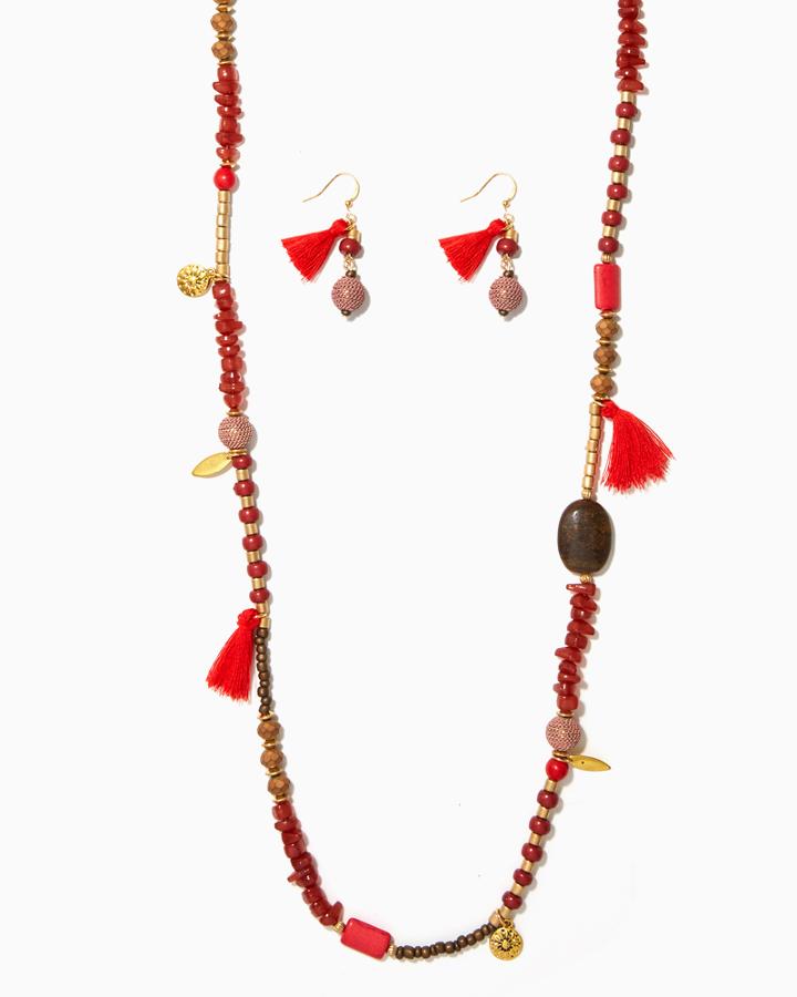 Charming Charlie Alori Mixed Media Necklace