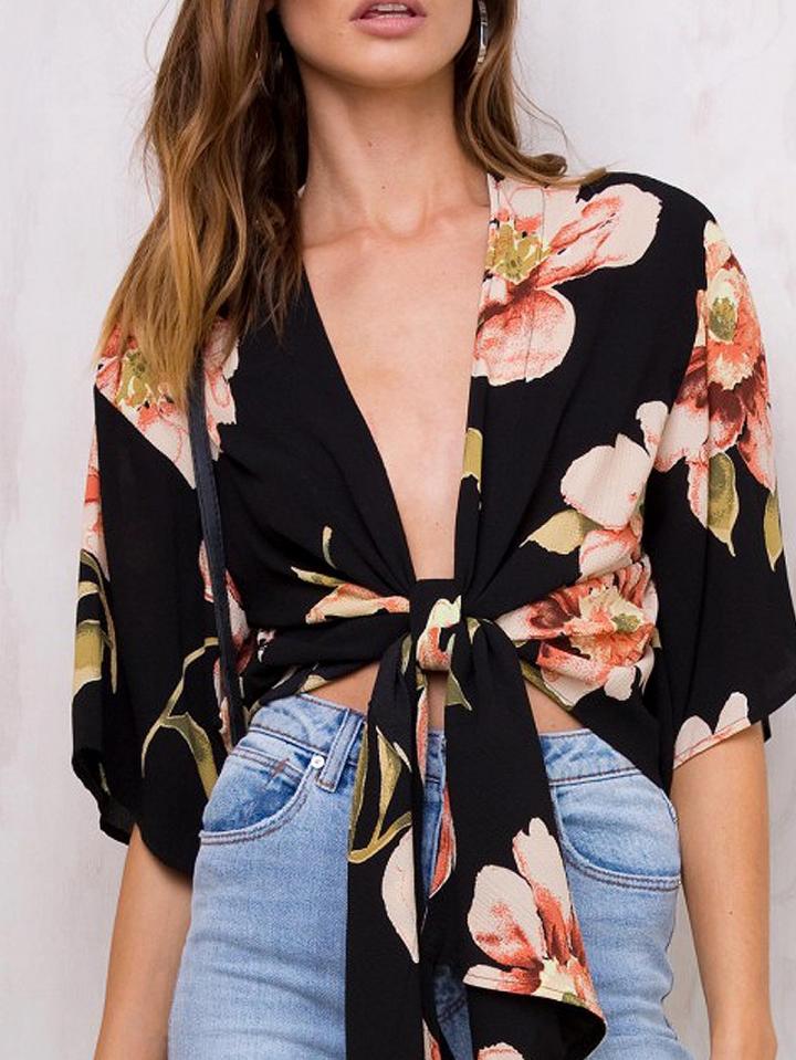 Choies Black Plunge V-neck Floral Knot Front Crop Top