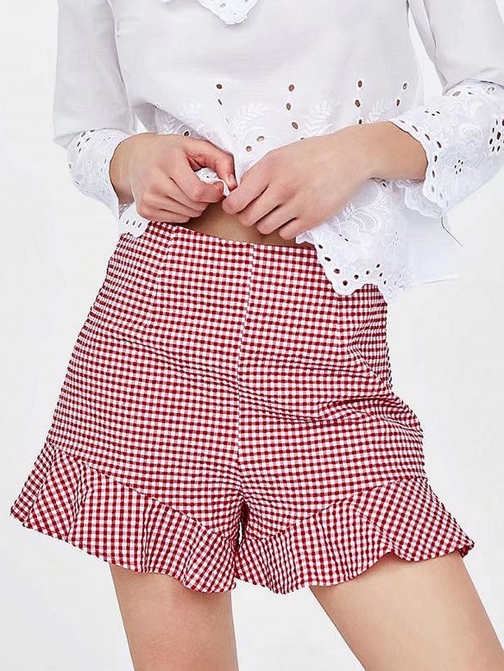 Choies Red Plaid High Waist Ruffle Hem Shorts