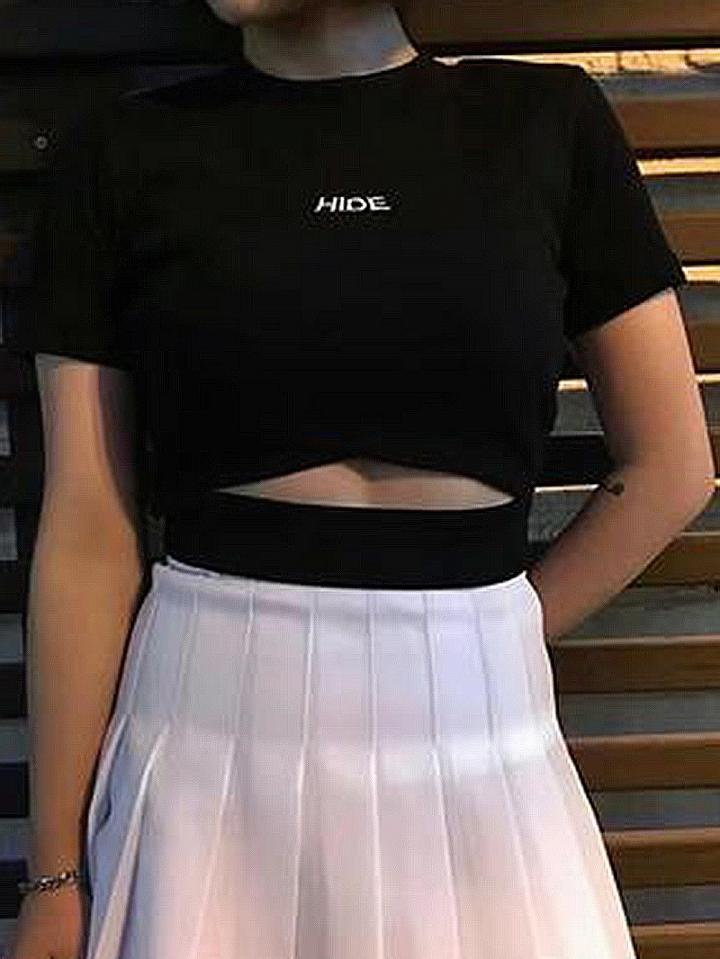 Choies Black Letter Print Cut Out Detail Crop T-shirt