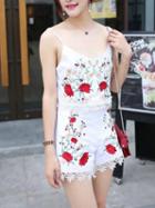 Choies White V-neck Embroidery Floral Strap Lace Trim Crop Top And Shorts