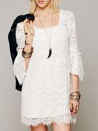 Choies White Flare Sleeve Overlay Lace Mini Dress