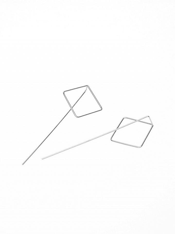 Choies Silver Bar Through Diamond Shaped Earrings