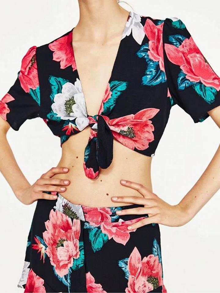 Choies Black Floral Print Tie Front Crop Top