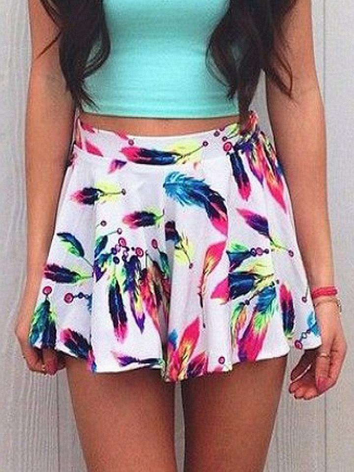 Choies Polychrome High Waist Feather Print Shorts