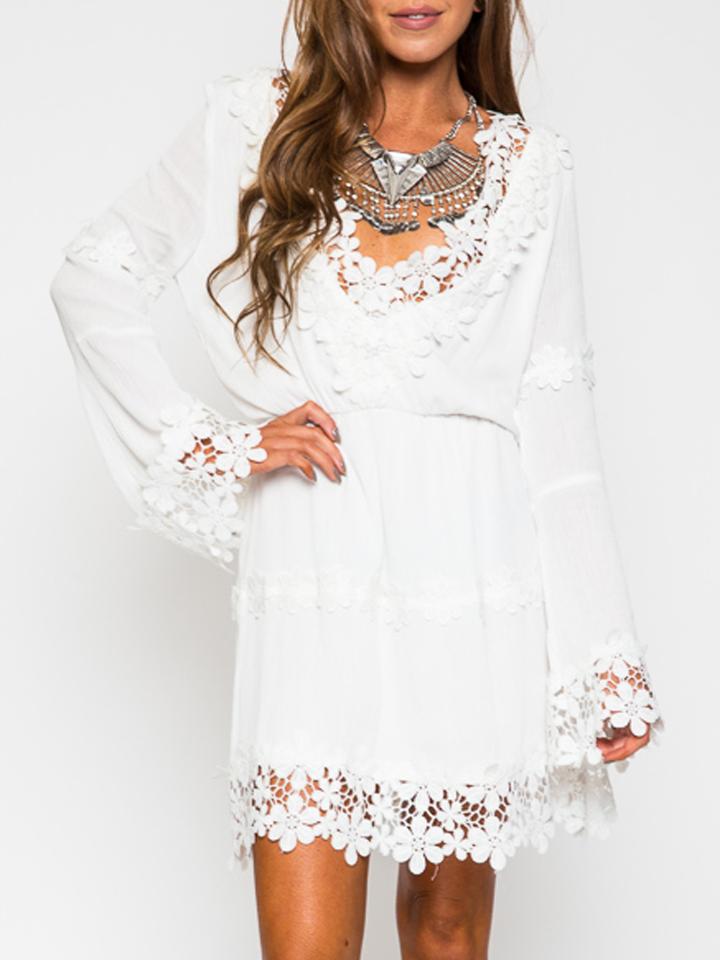 Choies White V-neck Applique Trims Flare Sleeve Dress