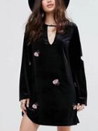 Choies Black Plunge Embroidery Detail Flare Sleeve Velvet Dress