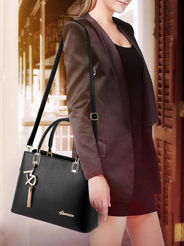 Choies Black Pu Pendant Detail Clutch Bag