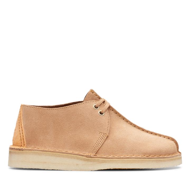 Clarks Desert Trek. - Light Tan - Womens 8