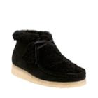 Clarks Wallabee Boot. In Black Suede Warm Lined