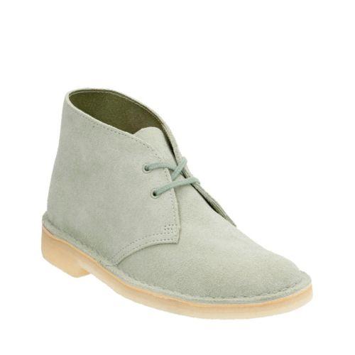 Originals Desert Boot. In Pale Green Suede