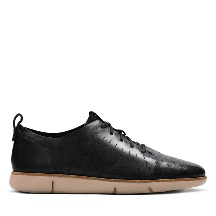 Clarks Tri Etch - Black Leather - Womens 8