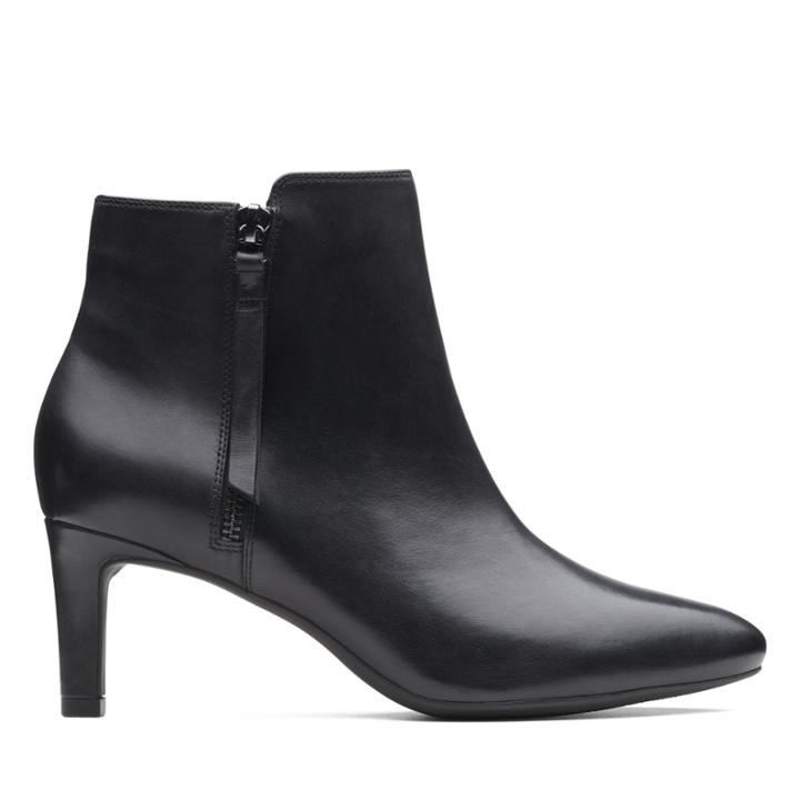 Clarks Calla Blossom - Black Leather - Womens 5.5