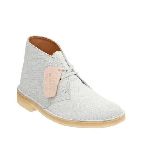 Originals Desert Boot. In Off White Snake Interest Lea