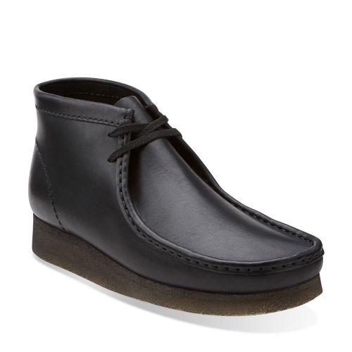 Clarks Wallabee Boot In Black Leather