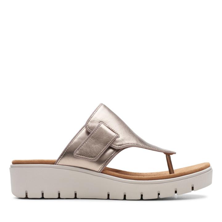 Clarks Un Karely Sea - Gold Metallic - Womens 7