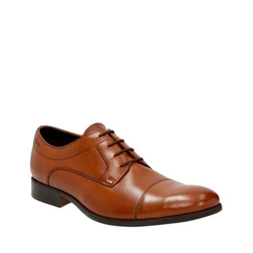 Clarks Banfield Cap In Tan Leather