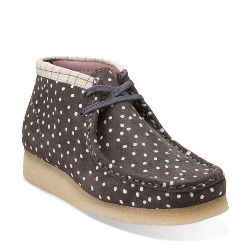 Originals Wallabee Boot. In Grey/white Grid