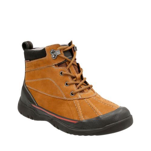 Clarks Allyn Top In Tan Nubuck-waterproof