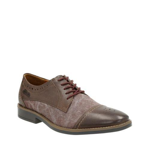 Clarks Garren Cap In Brown Leather/canvas Combo