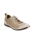 Clarks Ibeeck Oxford In Beige Nubuck/suede