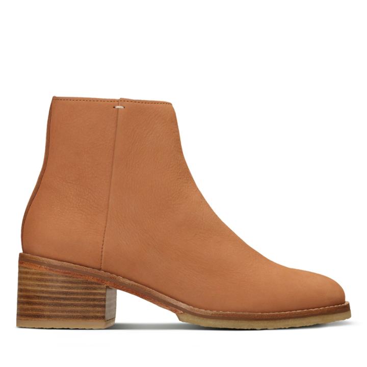 Clarks Amara Boot - Sandstone Nubuck - Womens 6.5