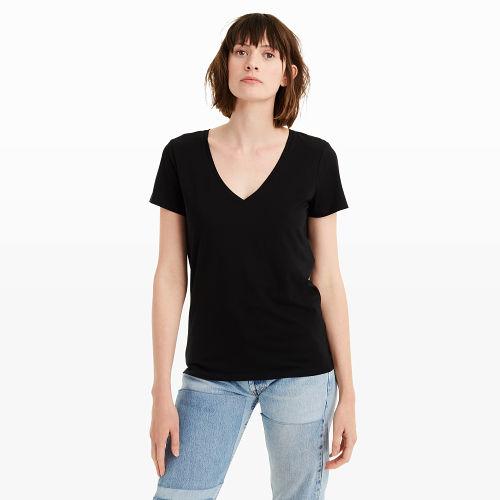 Club Monaco Color Black Mahssa V-neck Tee