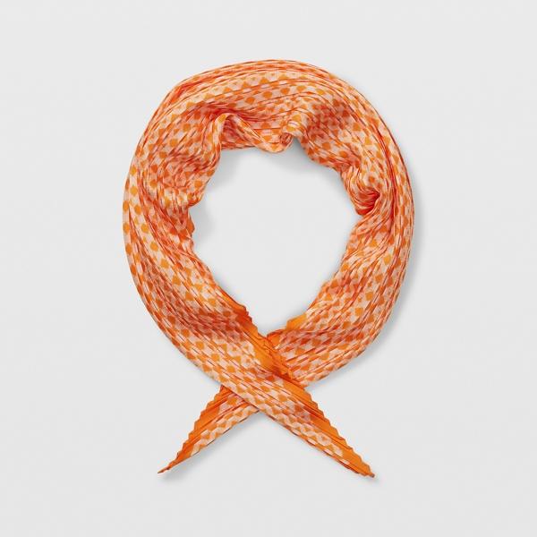 Club Monaco Pleated Square Scarf