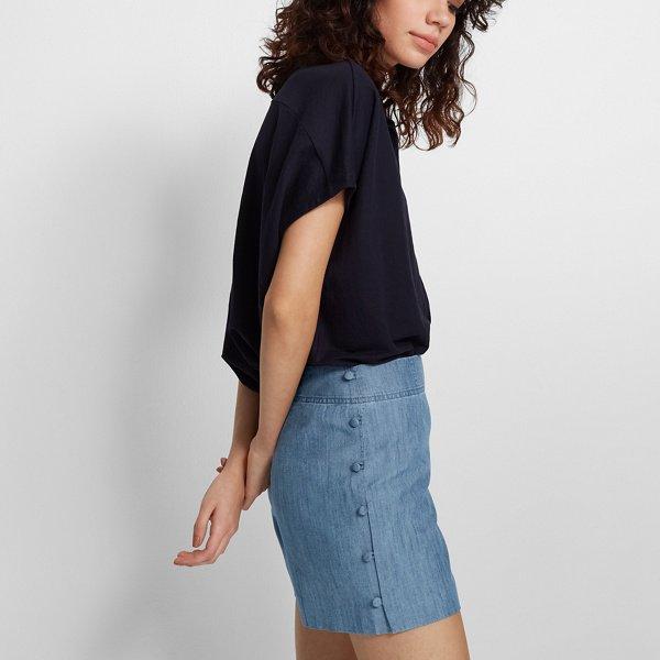 Club Monaco Light Wash Marnee Short